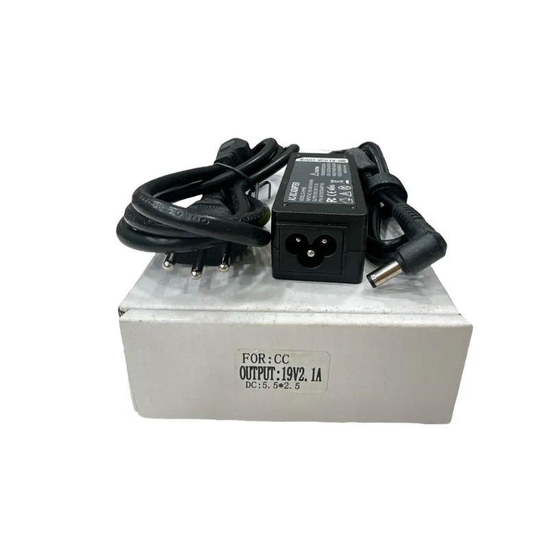 Fonte Carregador Notebook CCE 19.5V 2.1A Conector 5.5x2.5mm